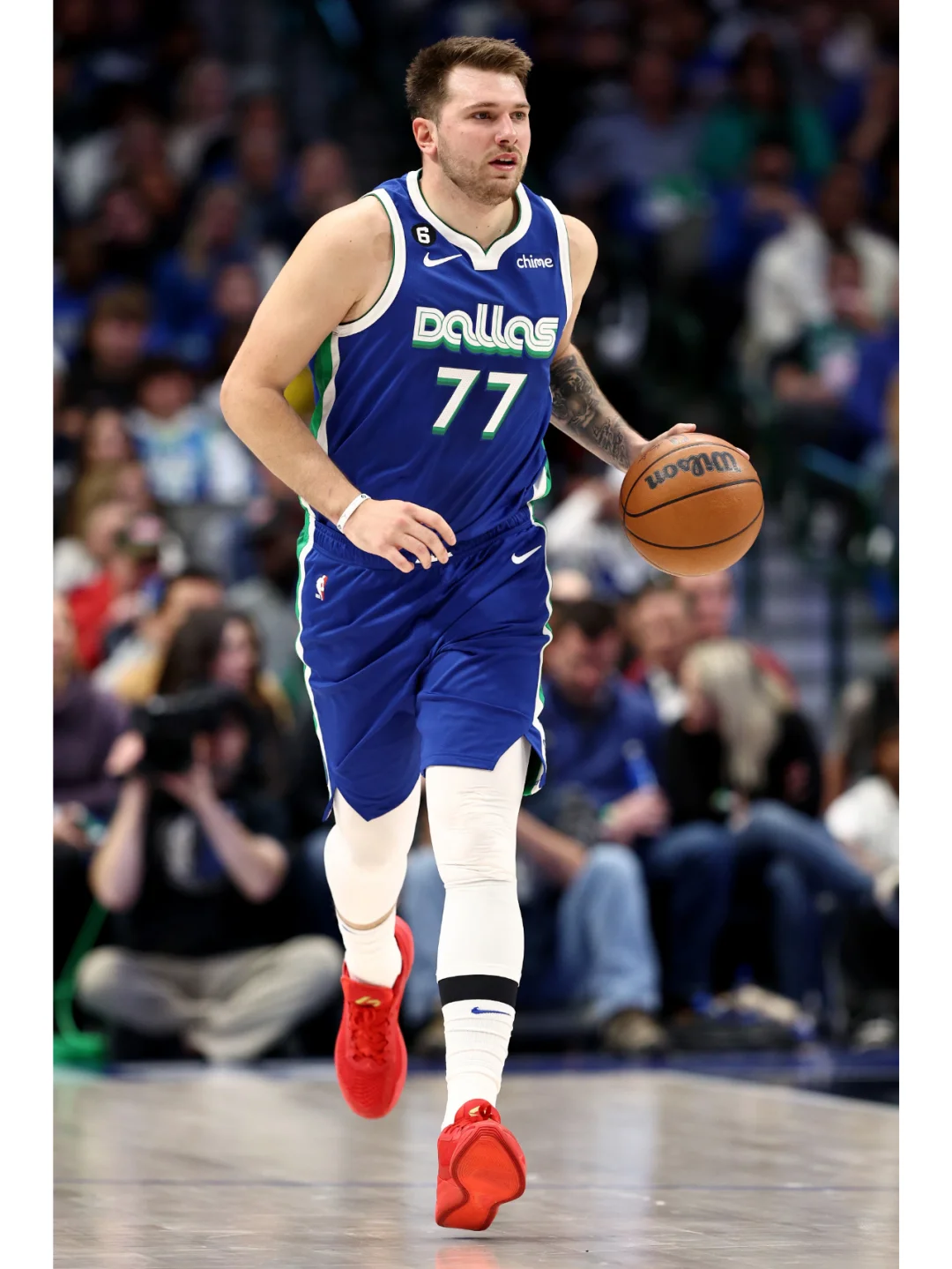 开云- 巴黎圣日耳曼带队取胜！，浓眉哥重要时刻表现优异热度持续攀升