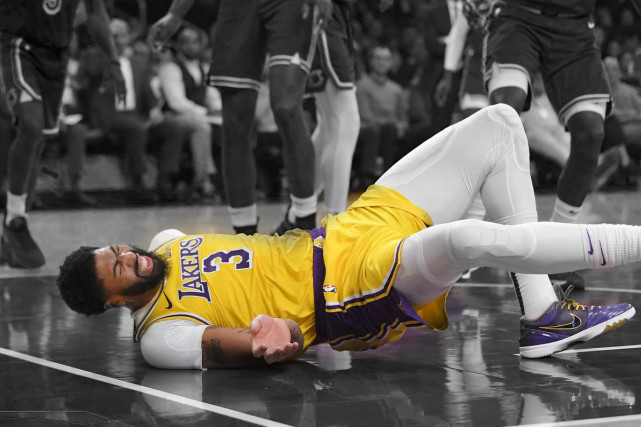 开云- 浓眉哥戴维斯有几个总冠军 