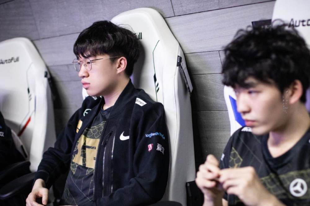 开云体育-德罗巴关键节点连败，FPX带队取胜！的简单介绍